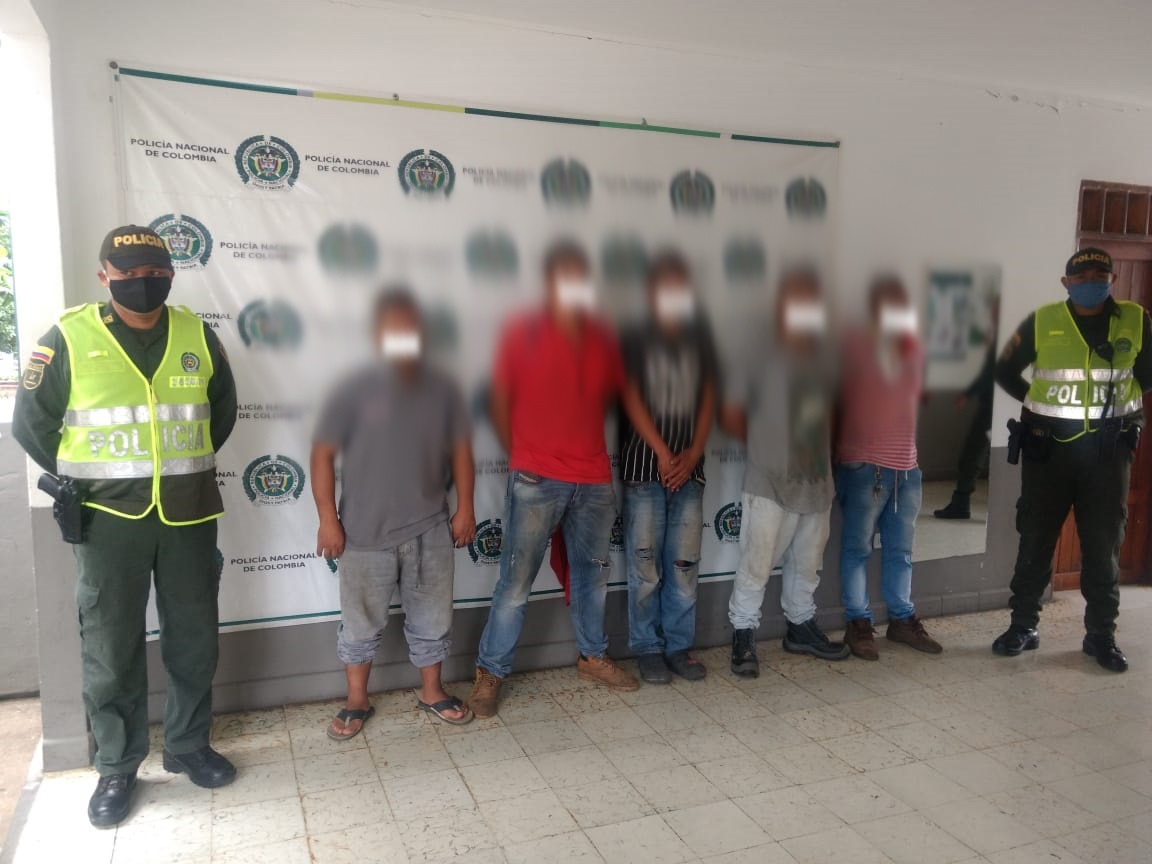 Photo of Cinco capturados por robo de ganado en Buenavista