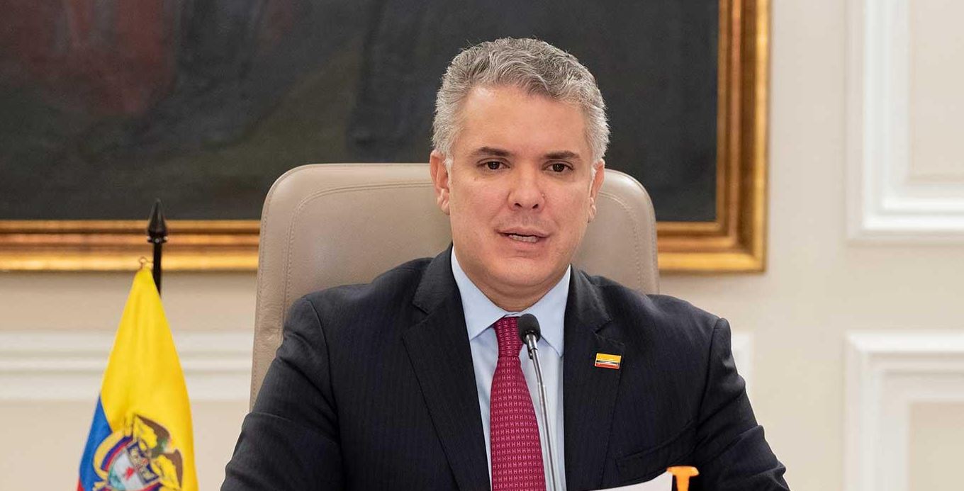 Photo of Gobierno pagará 50% de la prima de junio para quienes ganen un salario mínimo