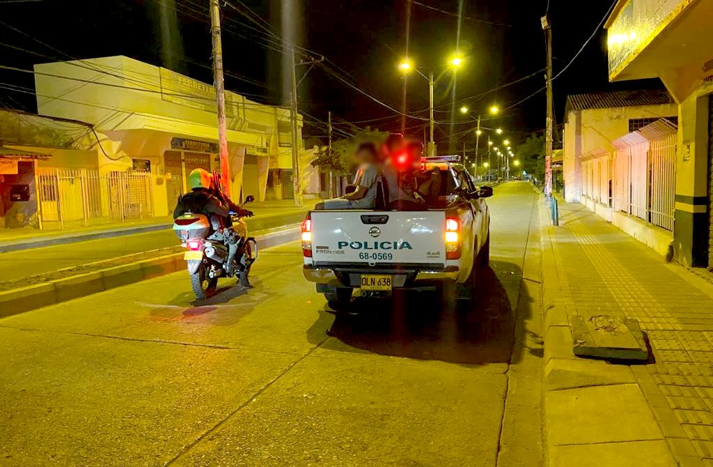 Photo of Decretan ley seca y toque de queda nocturno en Córdoba