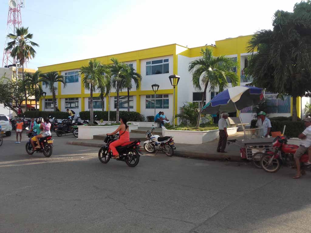 Photo of Alcaldía de Montelíbano habría contratado con aportante de campaña política de José David Cura