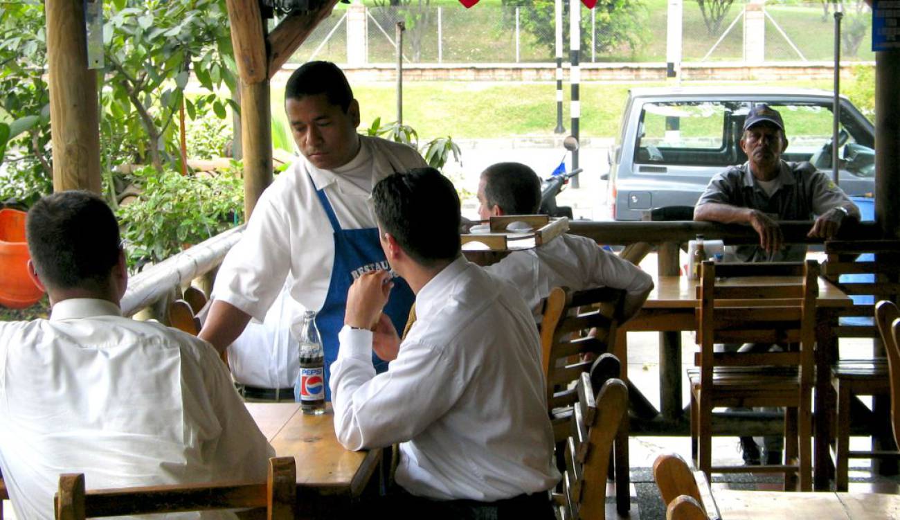 Photo of Estos son los protocolos para restaurantes en municipios autorizados