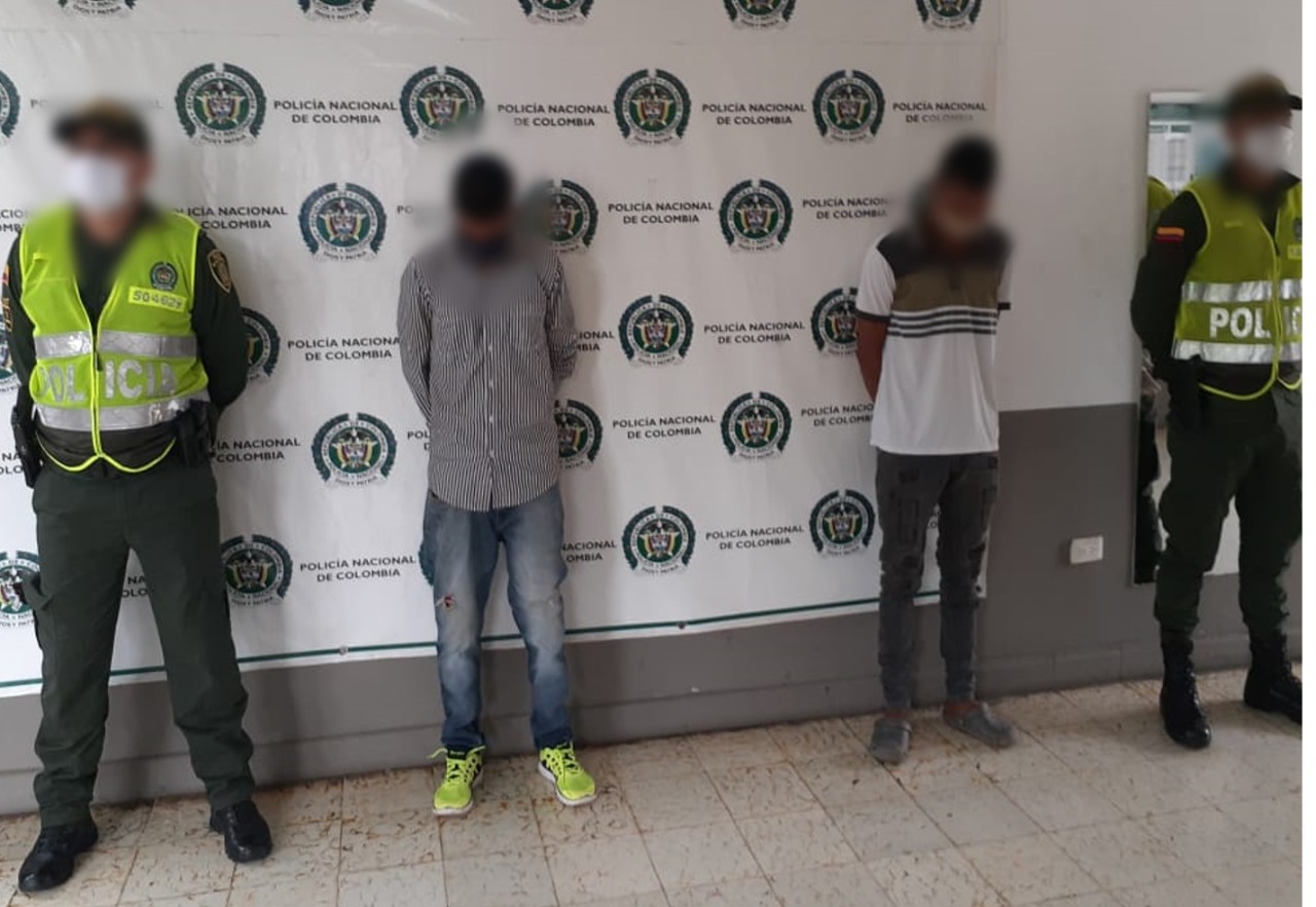 Photo of Capturan a dos hombres que extorsionaban a comerciante en Buenavista