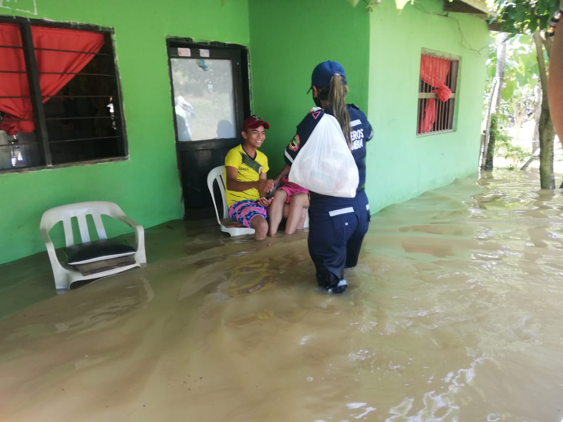 Photo of Emergencia en Puerto Libertador por desbordamiento del río San Pedro
