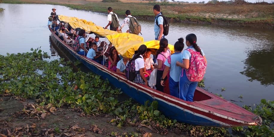 Photo of Duque sancionó ley que garantiza transporte rural escolar