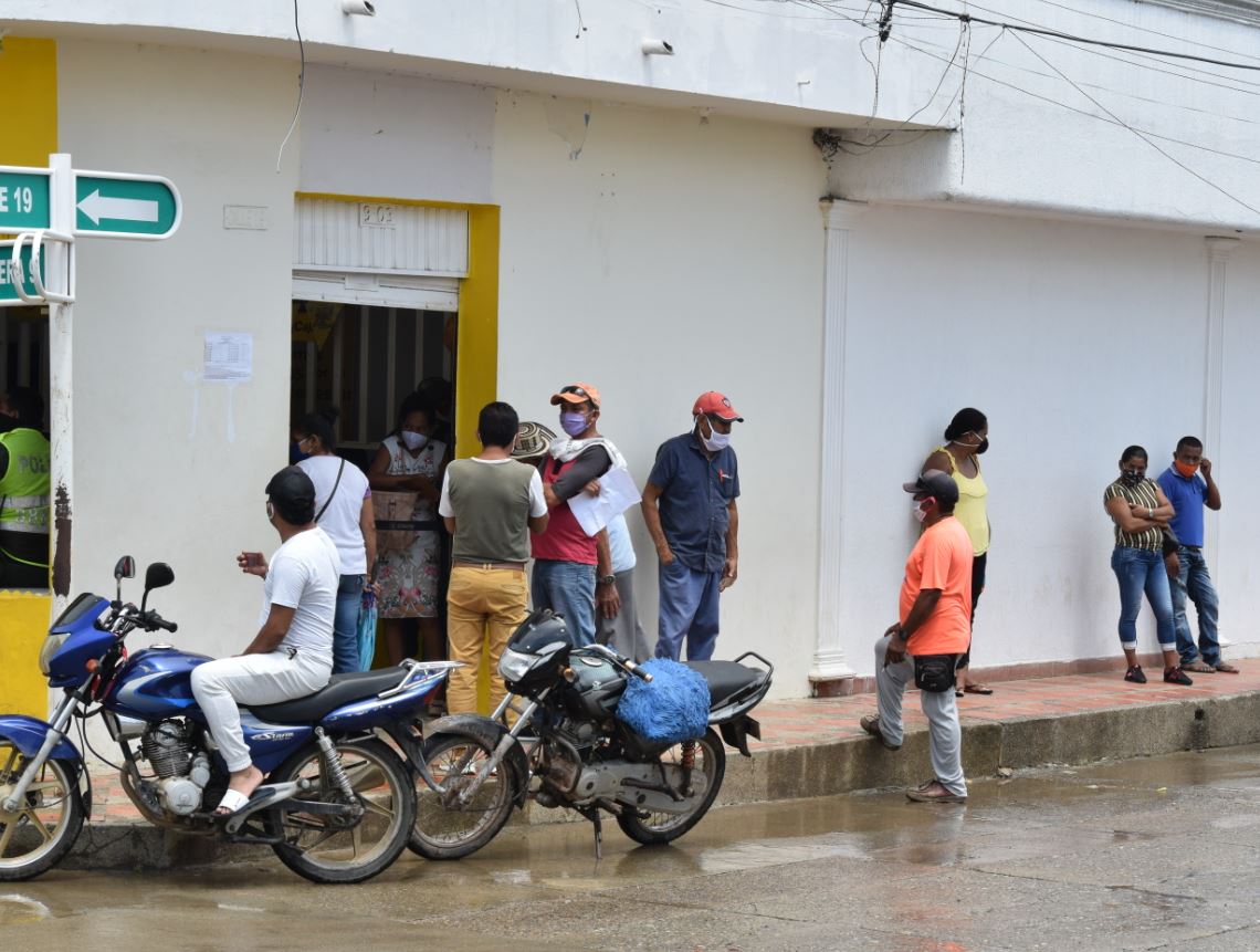 Photo of Aumentan los contagios y el número de fallecidos en Planeta Rica por covid-19