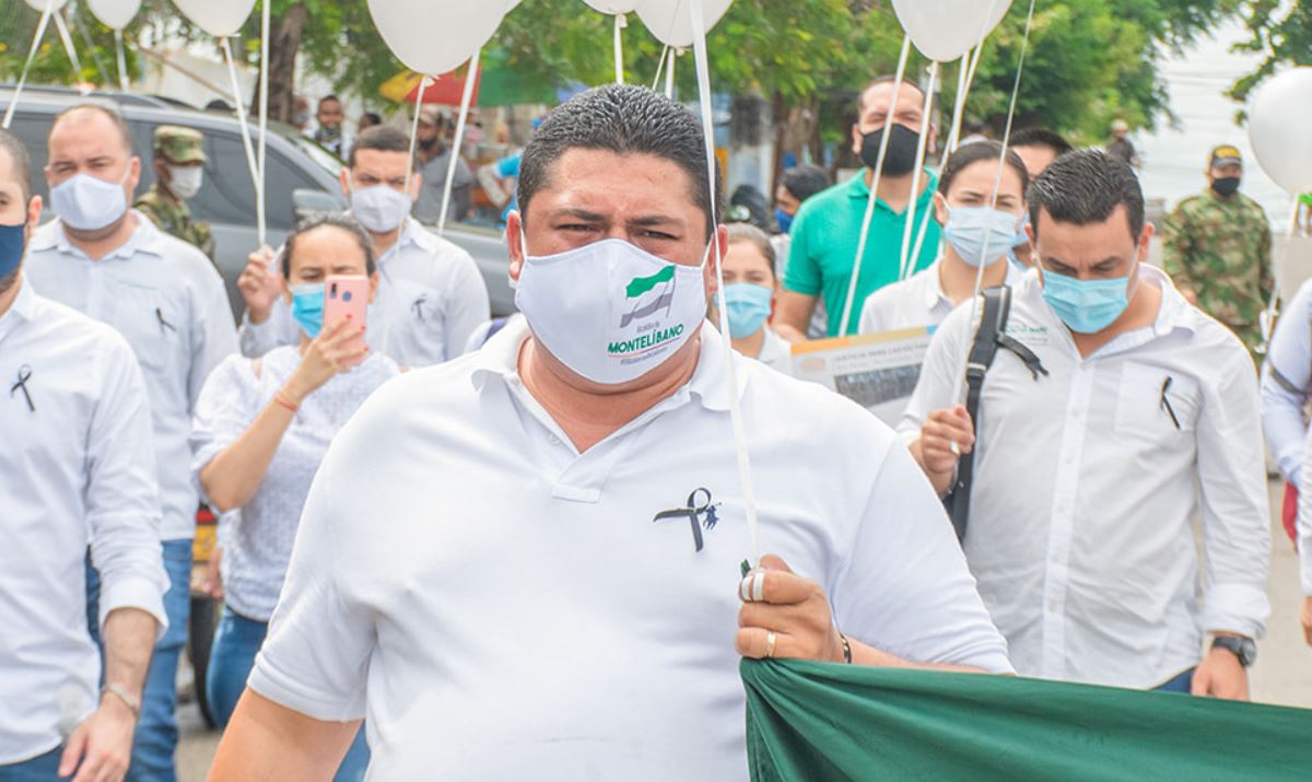 Photo of Con cámaras de seguridad buscan esclarecer doble crimen en Montelíbano