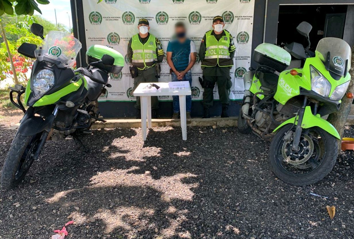 Photo of En Buenavista, capturan a un hombre por porte ilegal de armas de fuego