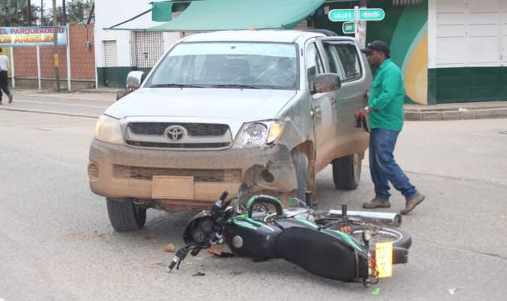 Photo of Choque dejó dos motociclistas lesionados en Planeta Rica