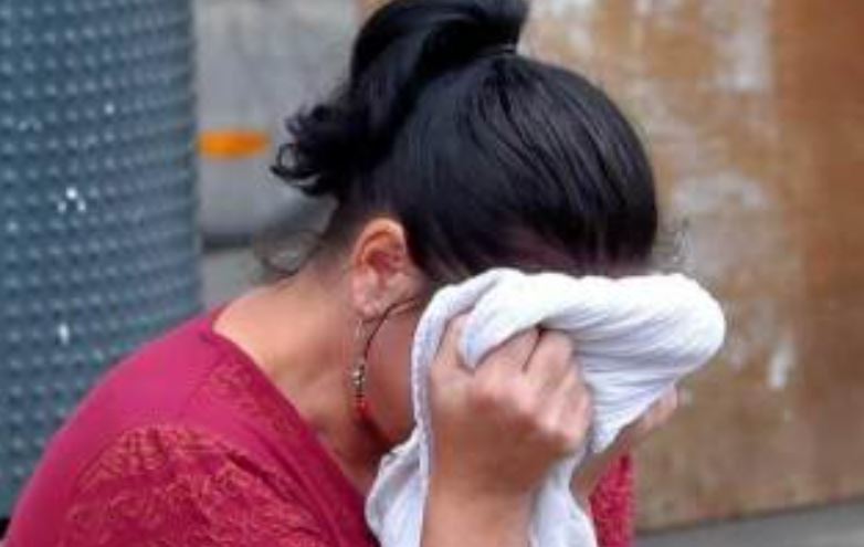 Photo of Hombre le cortó la oreja a su esposa porque hablaba por celular