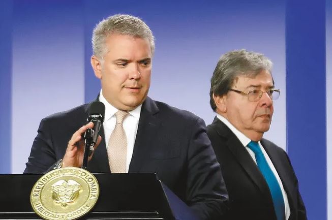 Photo of Por fallo sobre tropas estadounidense abren incidente de desacato en contra del presidente Duque