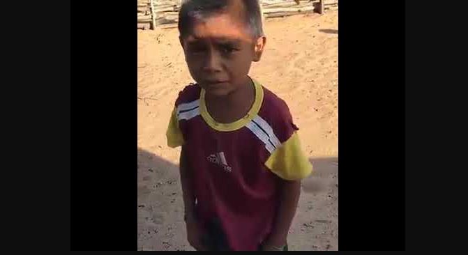 Photo of En vídeo | Niño wayuu que canta goles como un profesional es sensación en redes sociales