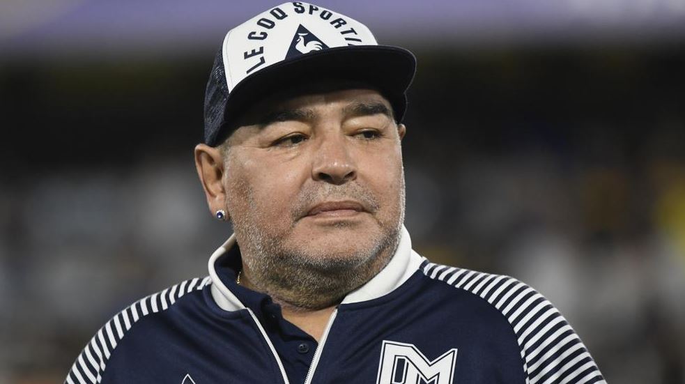 Photo of Murió Diego Armando Maradona, uno de los futbolistas más grandes de la historia