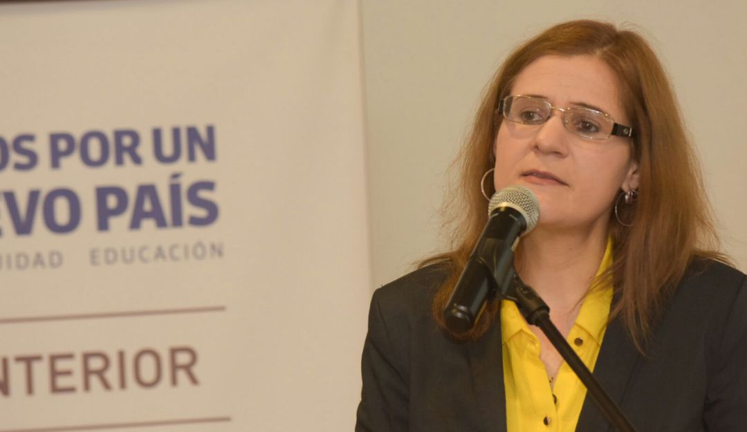 Photo of Polémica en Córdoba porque exgobernadora cedió 100 mil hectáreas de tierra a Antioquia