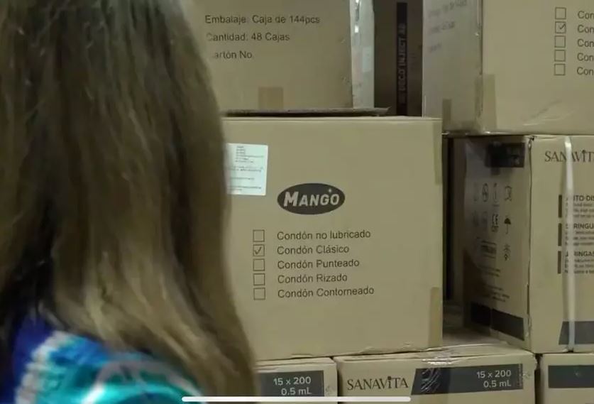 Photo of Polémica por cajas de condones entre medicamentos para covid-19 en Bogotá