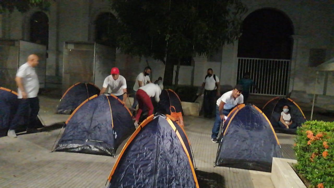 Photo of Profesores provisionales del Sur de Córdoba protestan por desvinculación laboral