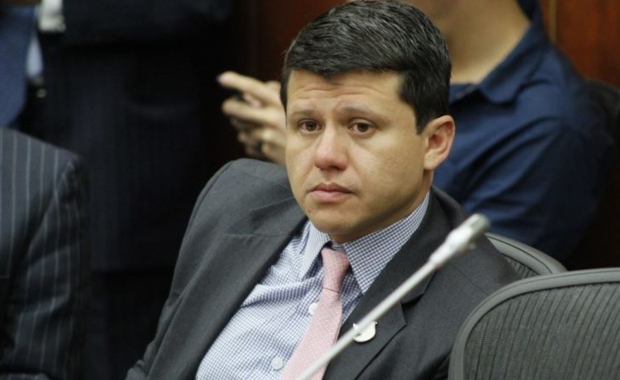 Photo of Caso Odebrecht: Destituyen por 12 años al ‘Ñoño’ Elías