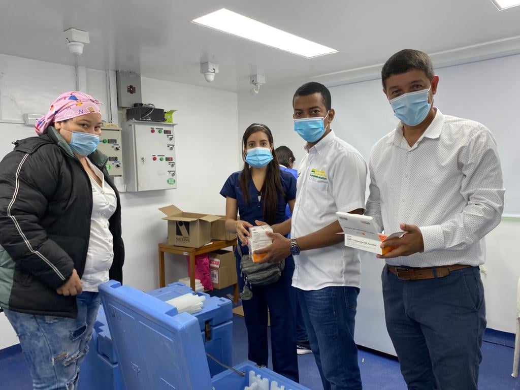 Photo of Uré y La Apartada alcanzan cumplimiento del 100% de vacunación