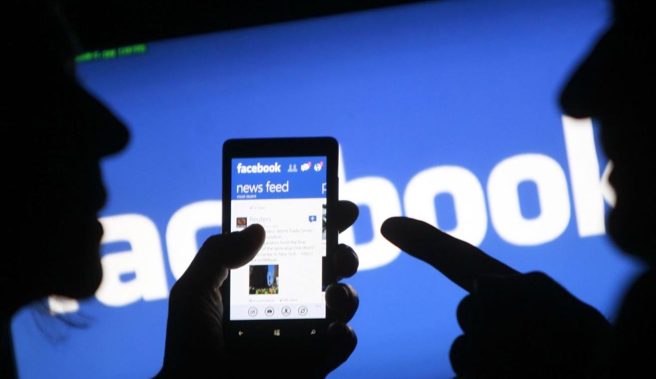 Photo of Hackers tienen información robada de Facebook de 17 millones de colombianos