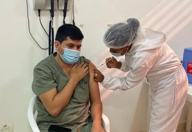 Photo of Colombia llega a más de 2.4 millones de vacunas anticovid aplicadas