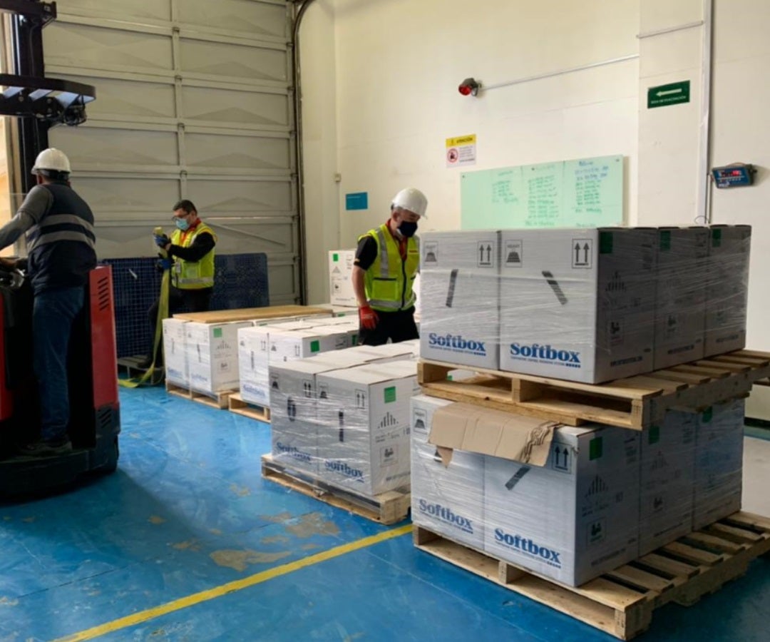 Photo of Llegaron más de 390 mil vacuna de Pfizer a Colombia