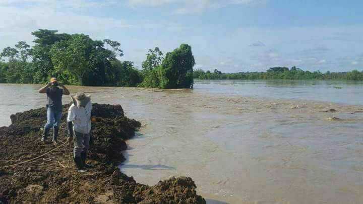 Photo of Ayapel, amenazado por inundaciones tras rompimiento de una boca del río Cauca
