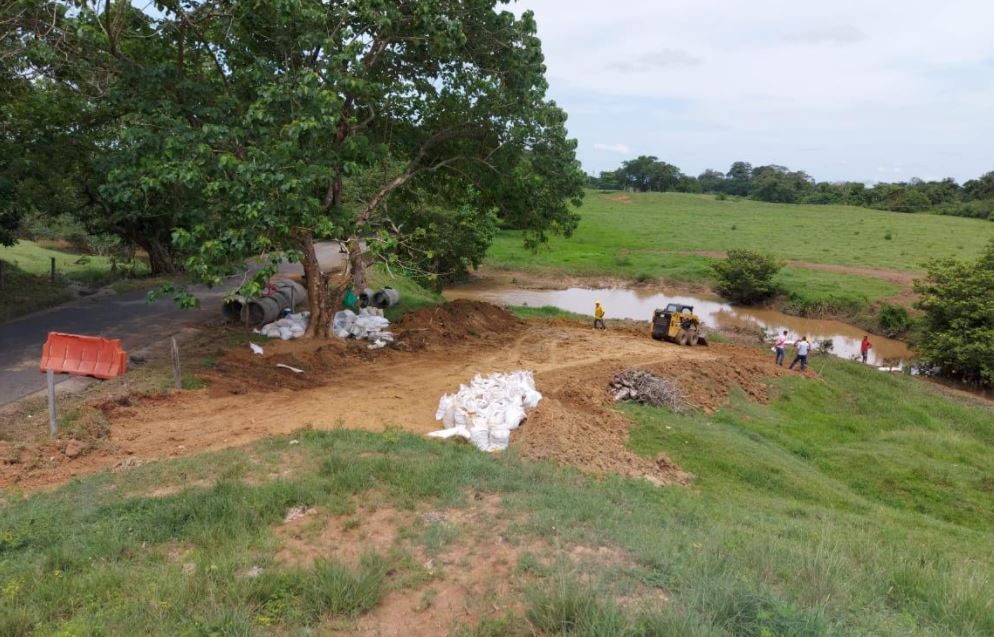 Photo of Inicia construcción de puente sobre quebrada La Raya, entre La Apartada y Ayapel