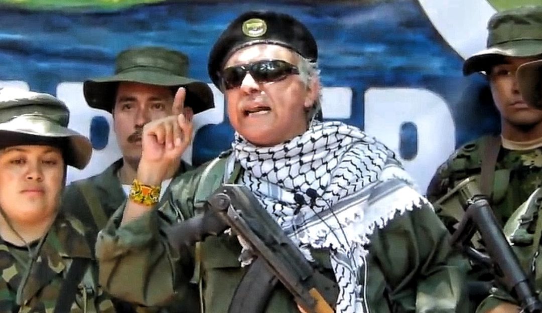 Photo of A Santrich lo “emboscaron con granadas” y le “cercenaron” un dedo meñique: Farc