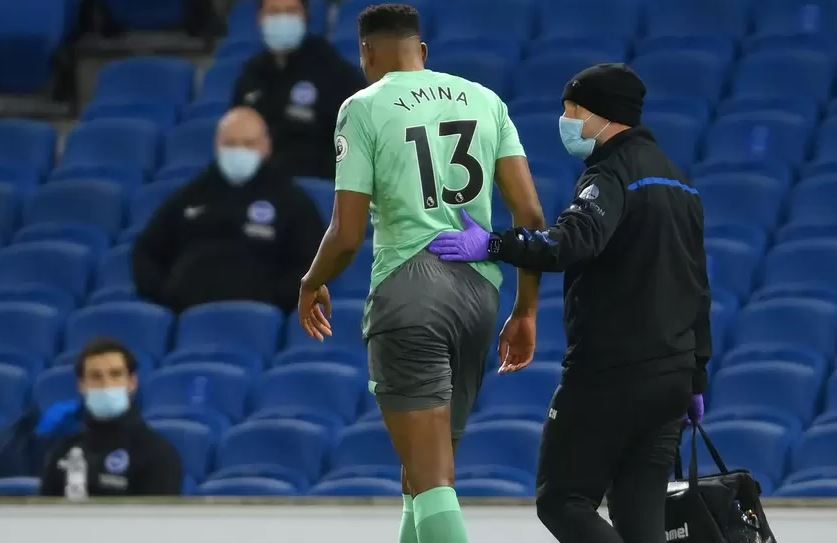 Photo of Yerry Mina vuelve a las lesiones: no jugó todo el partido de este domingo