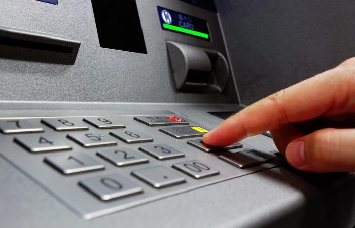 Photo of En julio cambiarán las normas de los cajeros automáticos