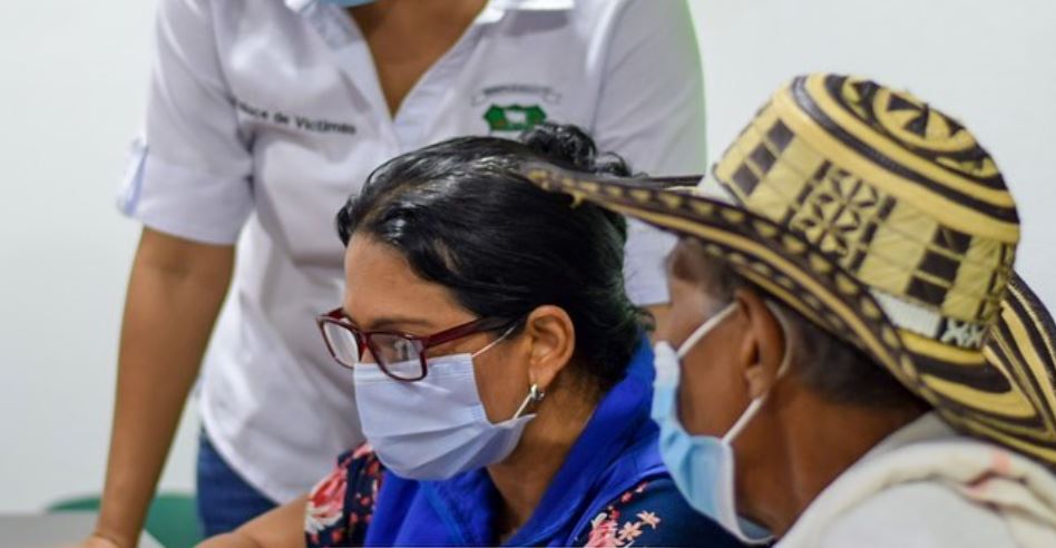 Photo of En Buenavista, víctimas del conflicto reciben cartas de indemnización
