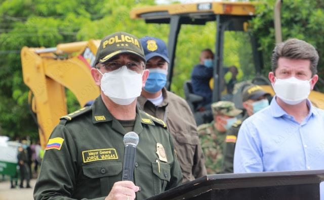 Photo of Según el director de la Policía, ‘Otoniel’ está acorralado y pasando hambre en el Nudo del Paramillo