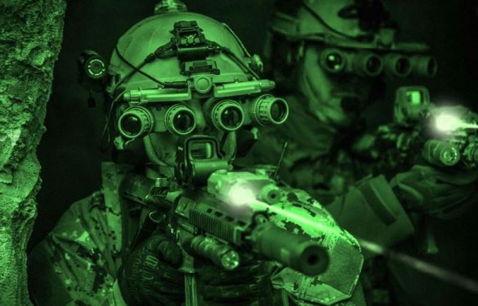 Photo of Ejército compró para Fuerzas Especiales visores nocturnos que resultaron ser de cacería