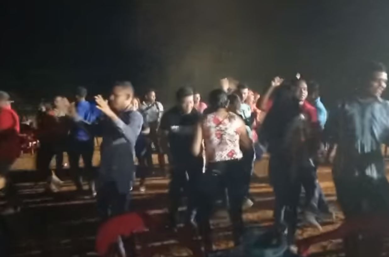 Photo of Morrocotudo fandango sin control ni autocuidado en La Coroza, Pueblo Nuevo