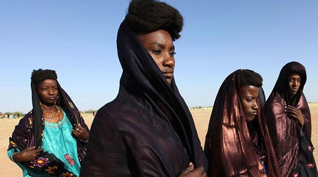 Photo of Sudáfrica considera permitir que las mujeres tengan varios maridos