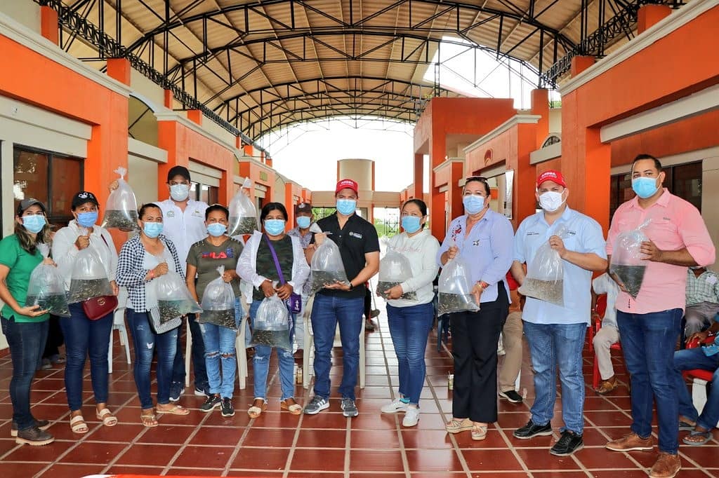 Photo of Productores de tres municipios recibieron 200.000 alevinos