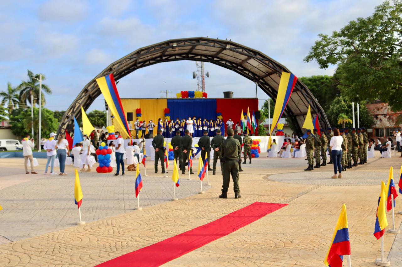Photo of Ayapel conmemora los 211 años del grito de Independencia de Colombia