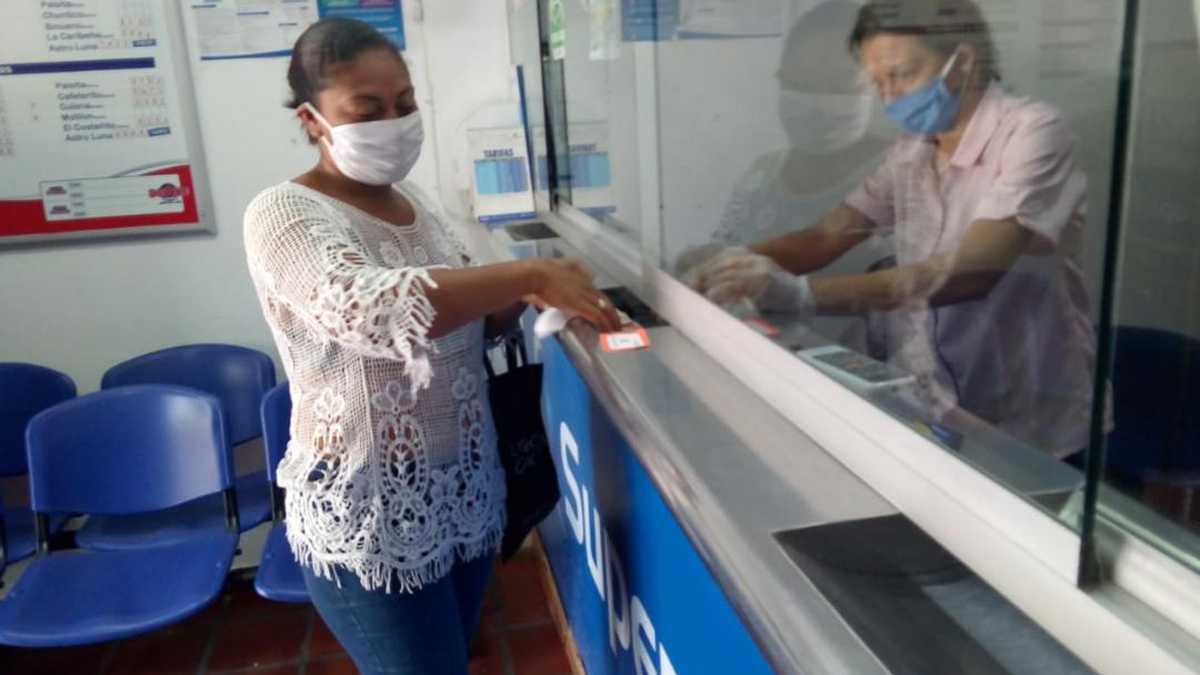 Photo of Inician nuevos pagos en Ingreso Solidario: beneficiados recibirán $400.000