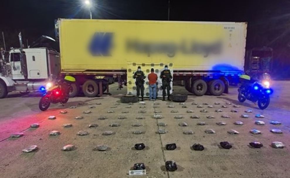 Photo of Tractomula cargada con marihuana fue detectada en Planeta Rica