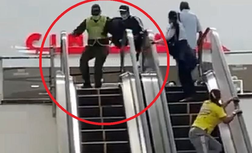 Photo of Delincuentes disfrazados de policías roban más de $60 millones en centro comercial de Soledad