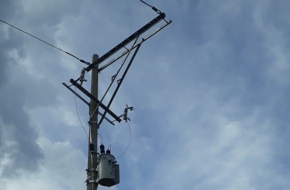 Photo of Alcaldía de Buenavista ejecuta adecuación y mantenimiento a sistema eléctrico en zonas rural y urbana