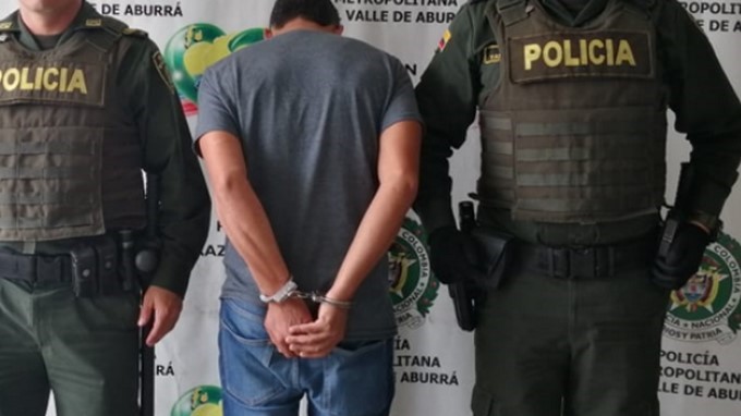 Photo of Condenan a hombre que mató a puñaladas a su ex por negarse a volver con él