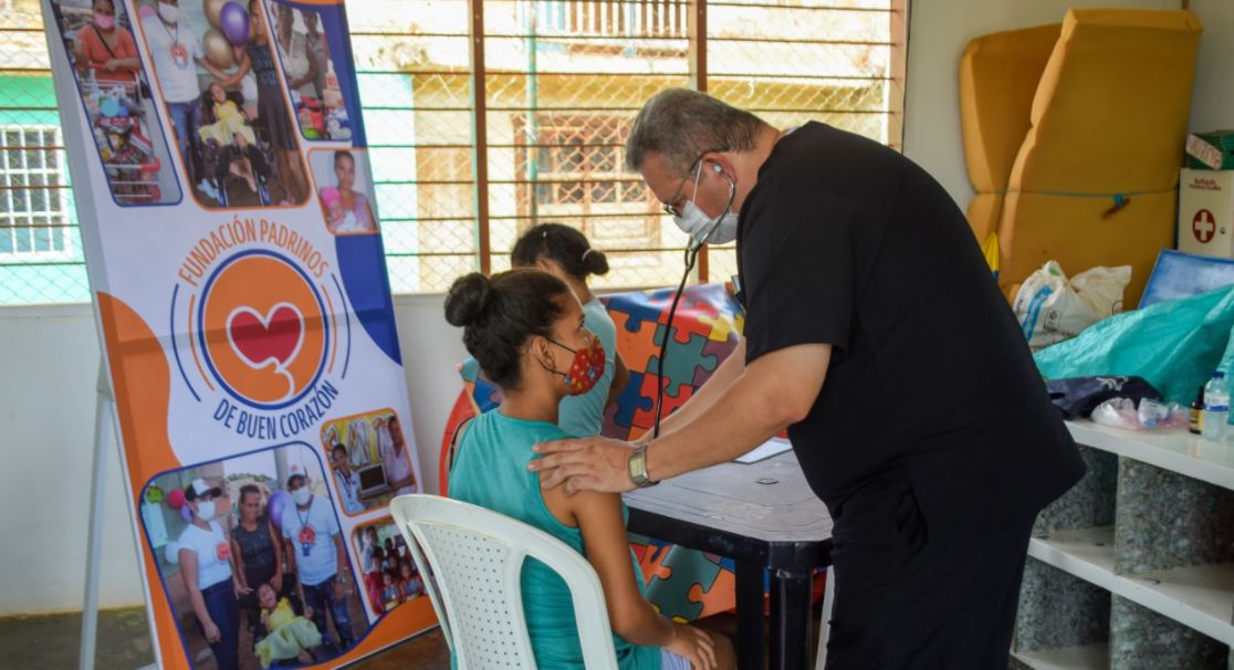 Photo of Brigada de salud realizada por la Fundación Padrinos de Buen Corazón benefició a cerca de 200 ayapelenses