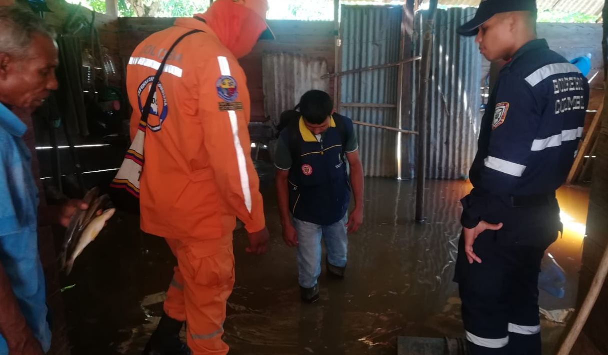 Photo of Alcalde de Buenavista pide ayuda al gobierno departamental para mitigar las afectaciones por el invierno