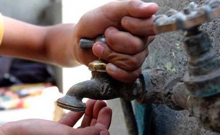 Photo of Cerca 5 mil habitantes del sur de Montelíbano completan 72 horas sin agua