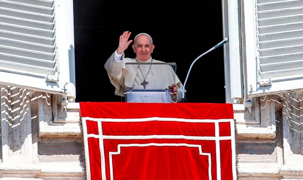 Photo of El papa pide que los países acojan a los afganos que buscan refugio