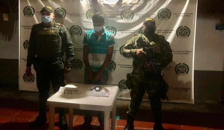 Photo of Capturado presunto extorsionista en Pueblo Nuevo