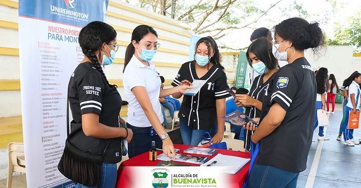 Photo of Jóvenes de instituciones educativas de Buenavista conocieron oferta de educación superior