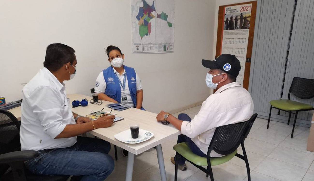 Photo of Investigan amenazas a funcionarios y líderes en Puerto Libertador