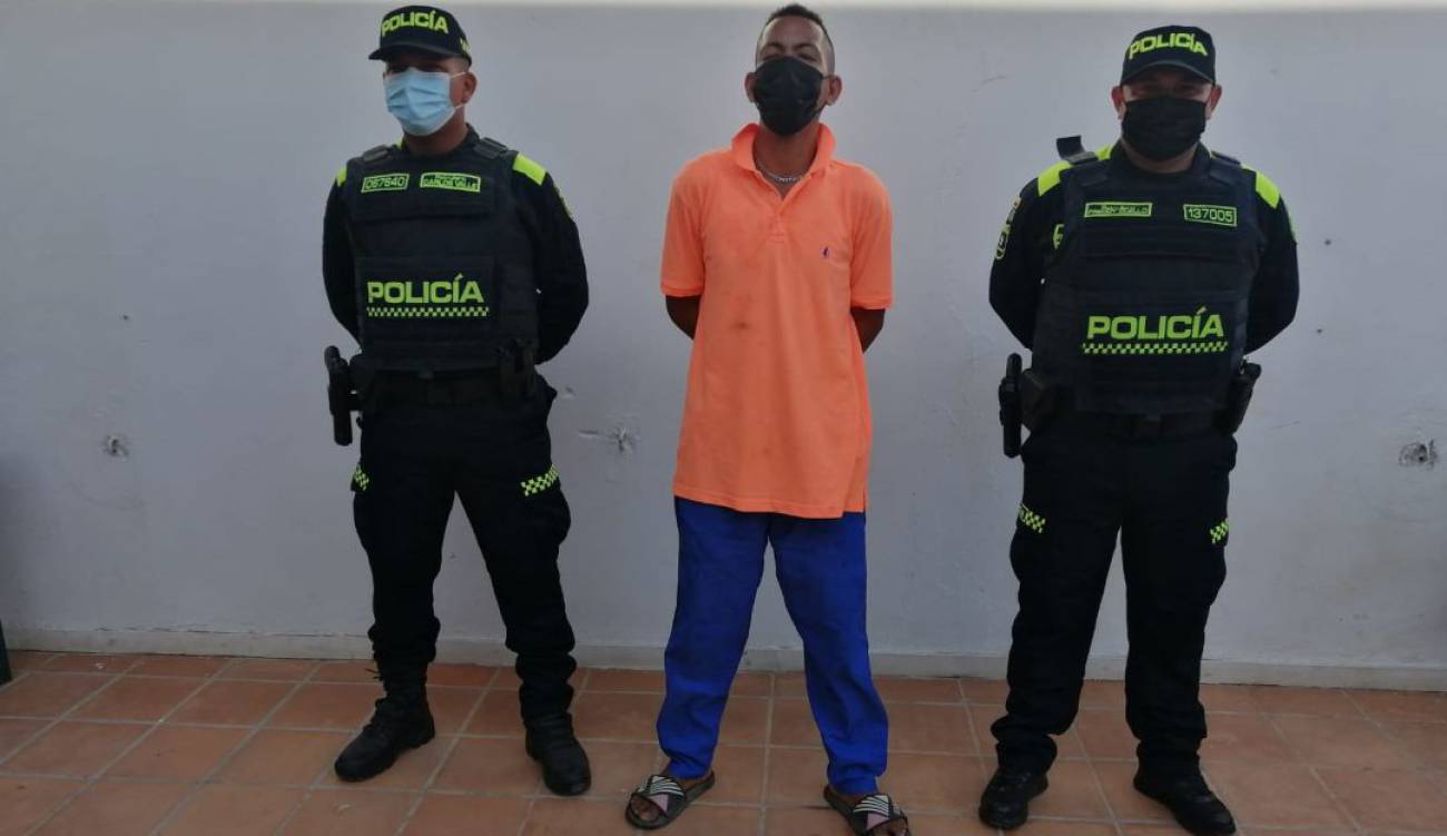 Photo of Capturan hombre mientras accedía sexualmente a una ternera