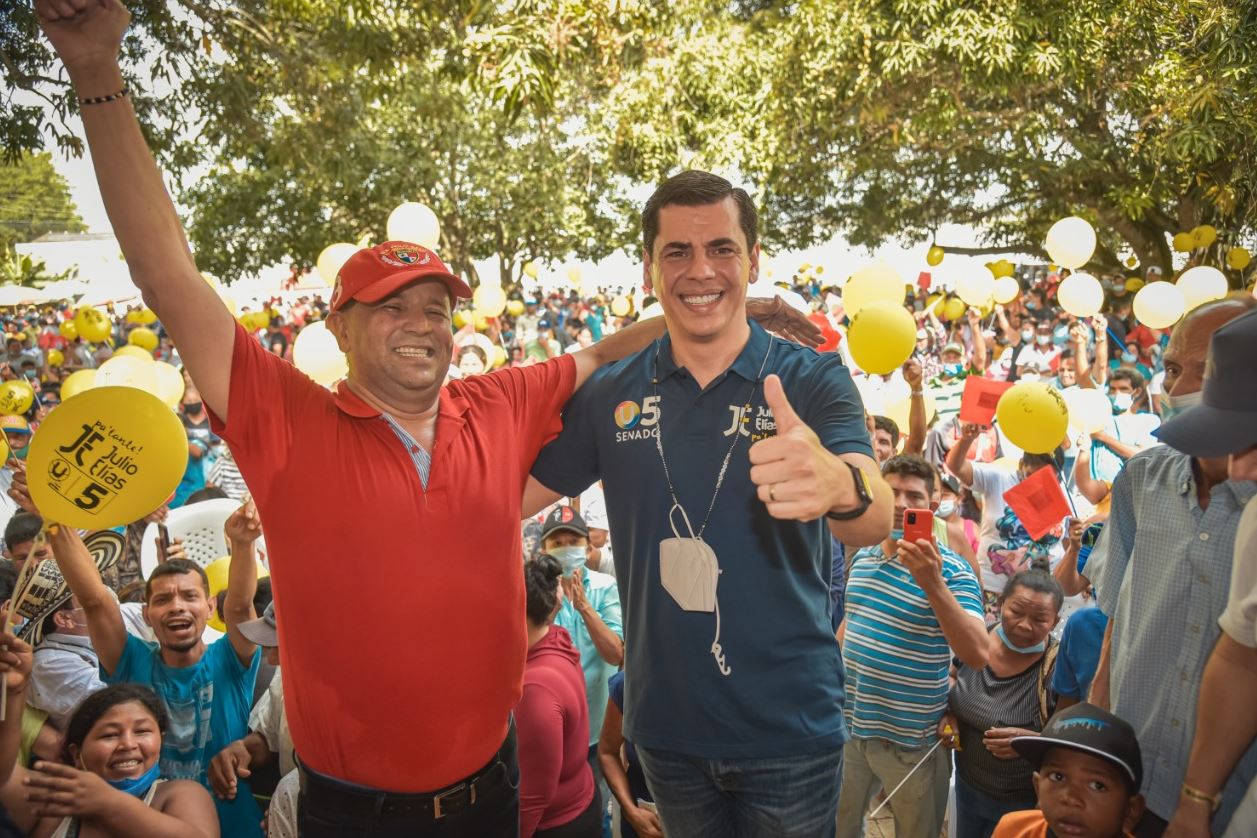 Photo of Con el equipo político de ‘El Negro’ Padilla, Julio Elías Vidal recibe contundente respaldo en Cereté
